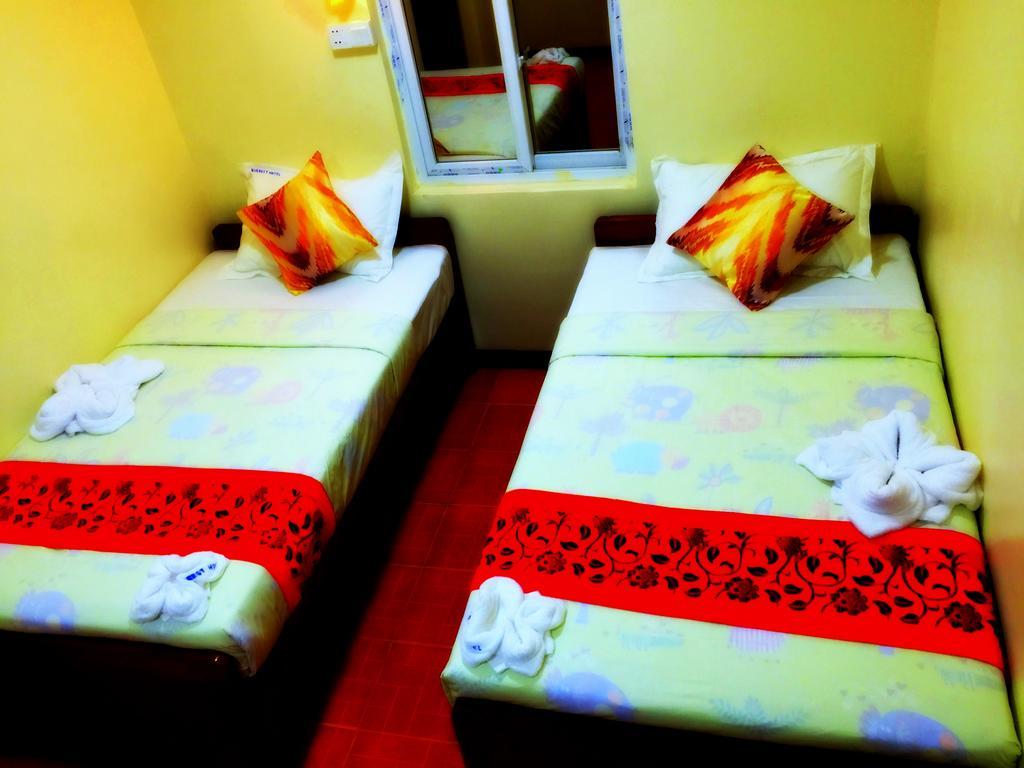 يانغون Everest Hotel المظهر الخارجي الصورة